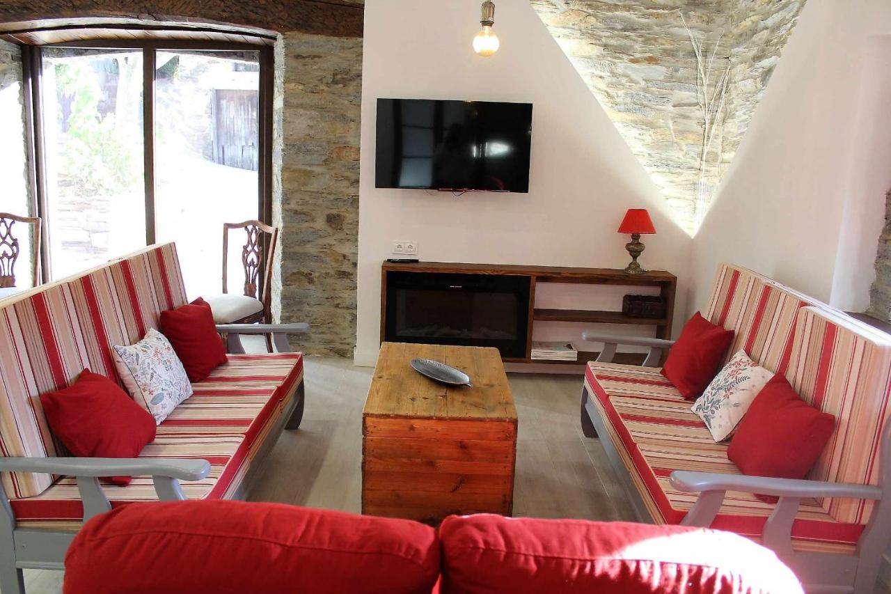 Casa Rural Estrella Del Sil Corbon del Sil Exterior photo